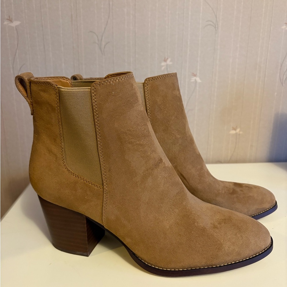 NEW J.Crew Microsuede Walnut Heeled Boots Women’s Size 10